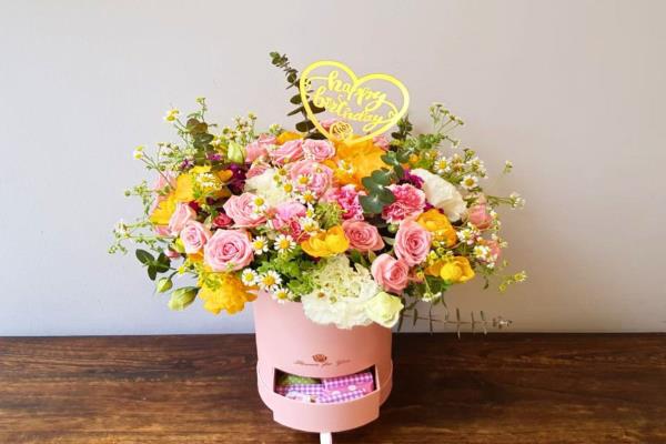 Full Blooms Box